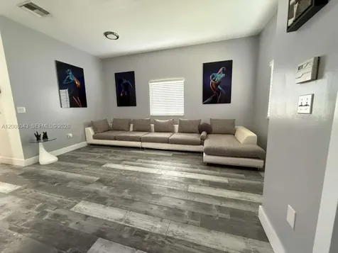 21525 SW 87th Court Cutler Bay FL 33189