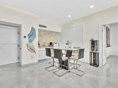 3731 N Country Club Drive Aventura FL 33180