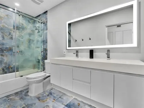 3731 N Country Club Drive Aventura FL 33180