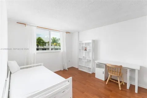 345 Ocean Drive Miami Beach FL 33139