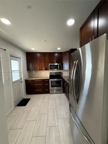 609 NE 14th Avenue Hallandale Beach FL 33009