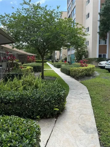 609 NE 14th Avenue Hallandale Beach FL 33009