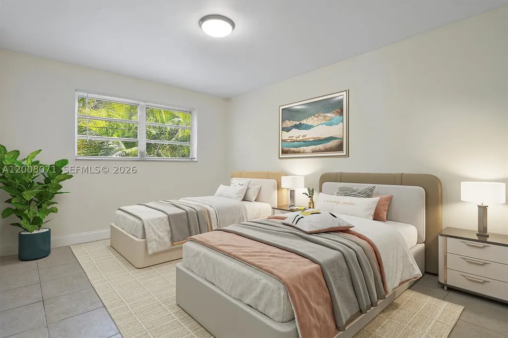 1715 N 16th Avenue Hollywood FL 33020