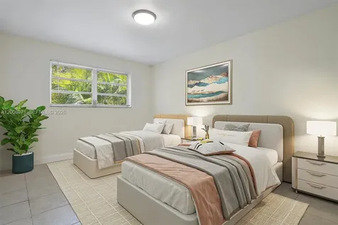 1715 N 16th Avenue Hollywood FL 33020