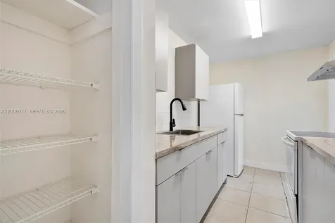 1715 N 16th Avenue Hollywood FL 33020
