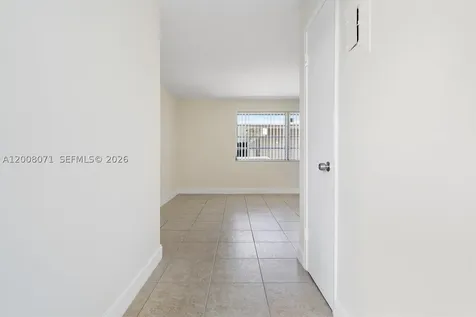 1715 N 16th Avenue Hollywood FL 33020