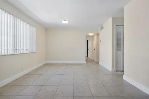 1715 N 16th Avenue Hollywood FL 33020