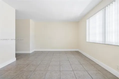 1715 N 16th Avenue Hollywood FL 33020