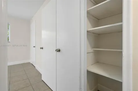 1715 N 16th Avenue Hollywood FL 33020