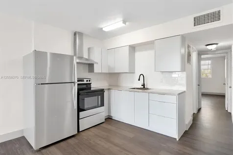 1715 N 16th Avenue Hollywood FL 33020