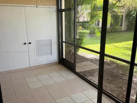 11509 NW 10th Street Pembroke Pines FL 33026