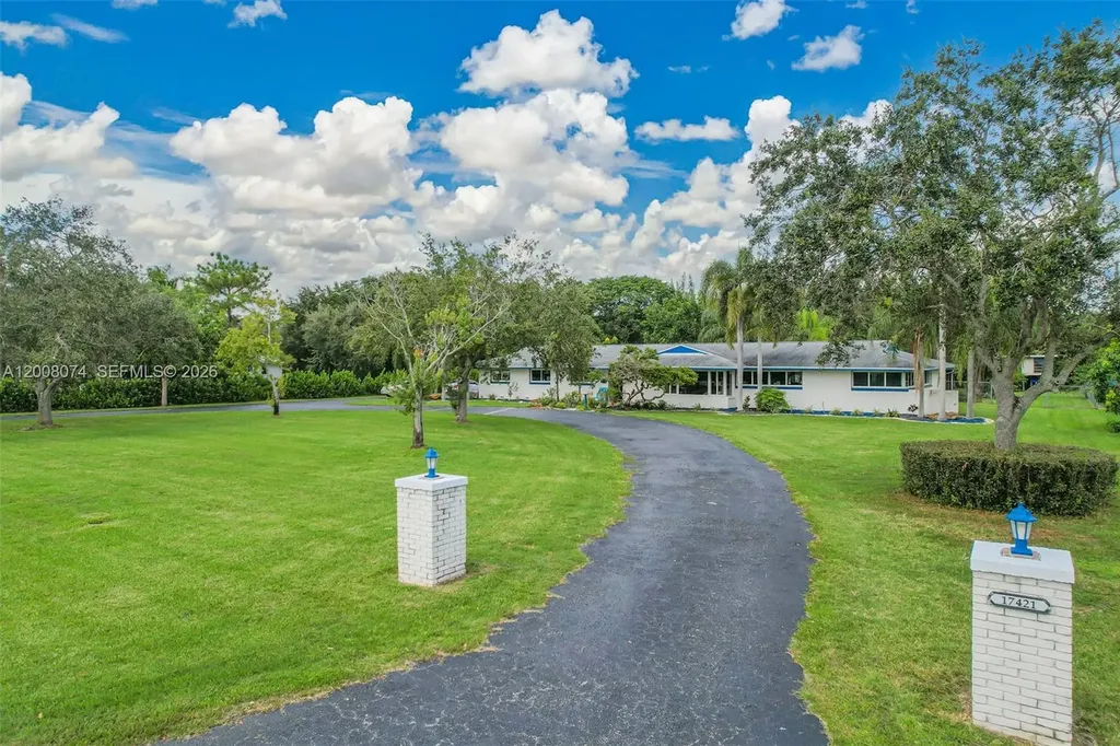 17421 SW 300th Street Homestead FL 33030