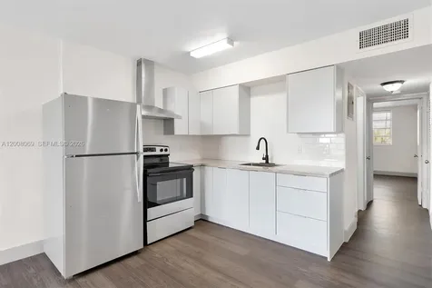 1715 N 16th Avenue Hollywood FL 33020