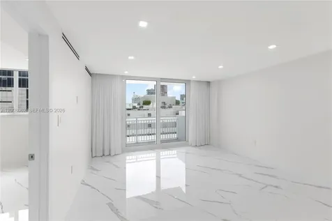 345 Ocean Drive Miami Beach FL 33139