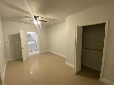 2960 NW 68th Way Sunrise FL 33313