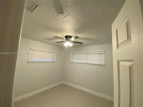 2960 NW 68th Way Sunrise FL 33313