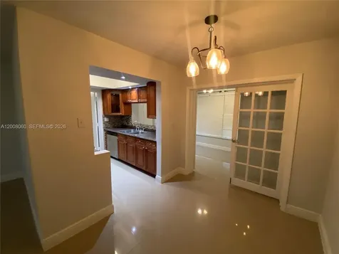 2960 NW 68th Way Sunrise FL 33313