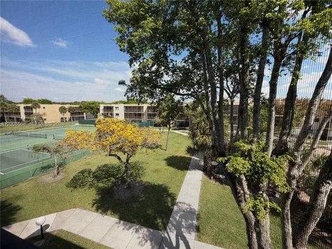 8415 SW 107th Avenue Miami FL 33173