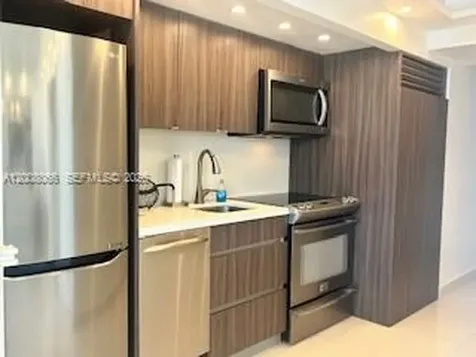 401 Ocean Drive Miami Beach FL 33139
