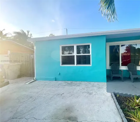 1537 NE 30th Court Pompano Beach FL 33064
