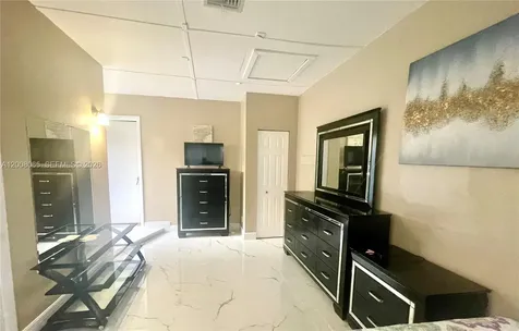 1537 NE 30th Court Pompano Beach FL 33064