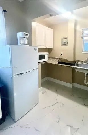 1537 NE 30th Court Pompano Beach FL 33064
