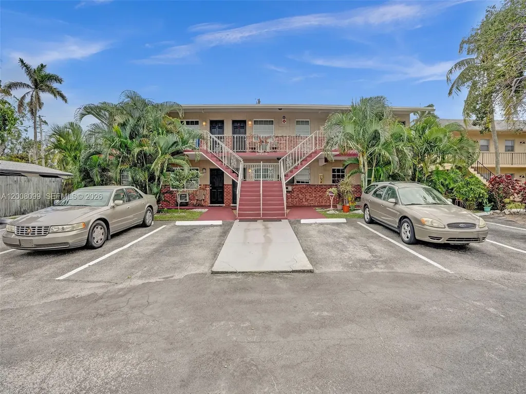 1211 NE 23rd Avenue Pompano Beach FL 33062