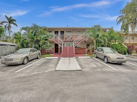1211 NE 23rd Avenue Pompano Beach FL 33062
