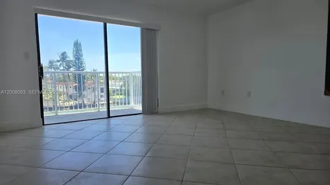 110 S Shore Drive Miami Beach FL 33141