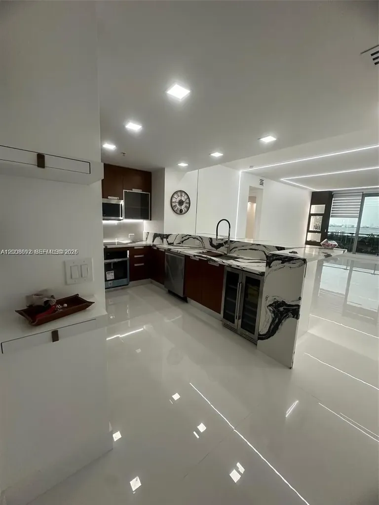 7901 Hispanola Avenue North Bay Village FL 33141