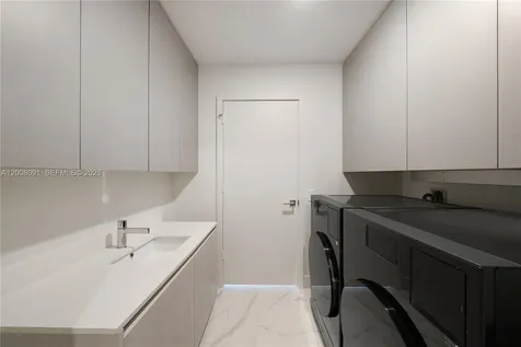 3131 NE 7th Avenue Miami FL 33137