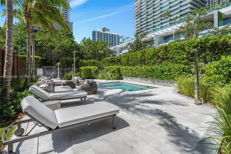 3131 NE 7th Avenue Miami FL 33137