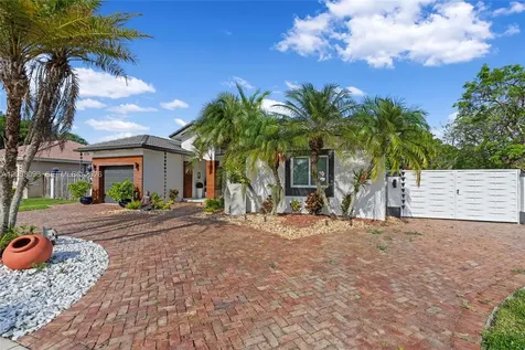 711 SE 14th Avenue Homestead FL 33033