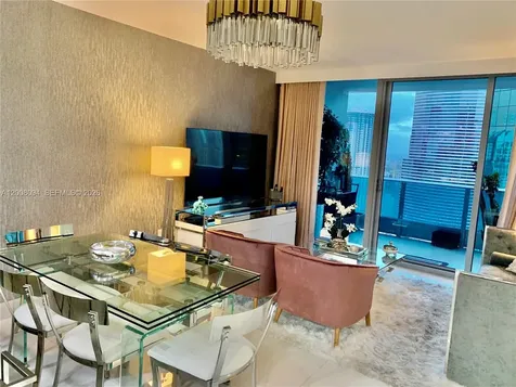200 Biscayne Boulevard Way Miami FL 33131