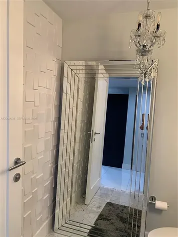 200 Biscayne Boulevard Way Miami FL 33131