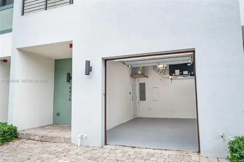 4416 NW 9th Street Plantation FL 33317