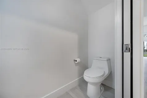 4416 NW 9th Street Plantation FL 33317