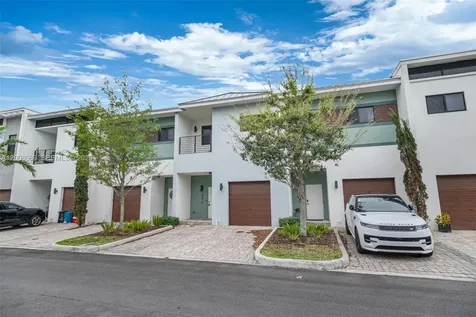 4416 NW 9th Street Plantation FL 33317