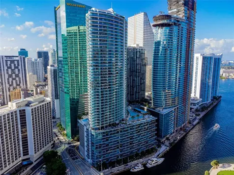 200 Biscayne Boulevard Way Miami FL 33131