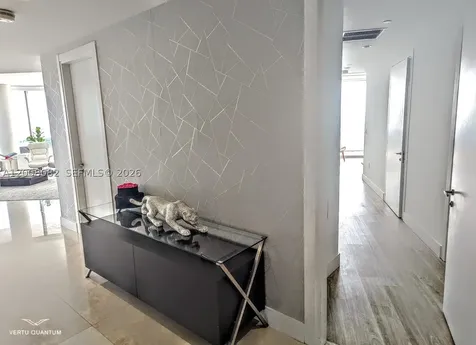 200 Biscayne Boulevard Way Miami FL 33131