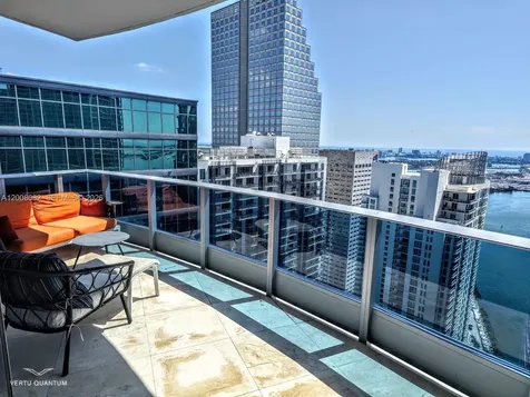 200 Biscayne Boulevard Way Miami FL 33131