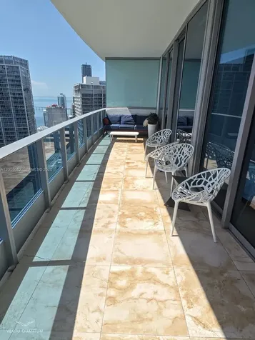 200 Biscayne Boulevard Way Miami FL 33131