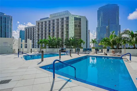 200 Biscayne Boulevard Way Miami FL 33131