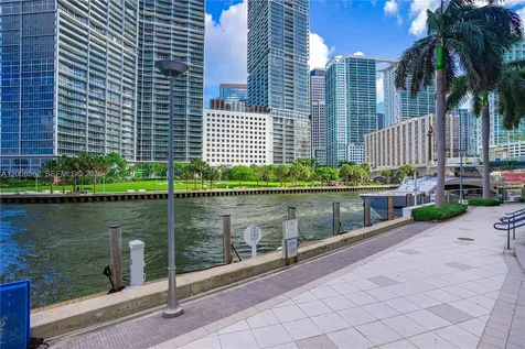 200 Biscayne Boulevard Way Miami FL 33131