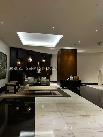 200 Biscayne Boulevard Way Miami FL 33131