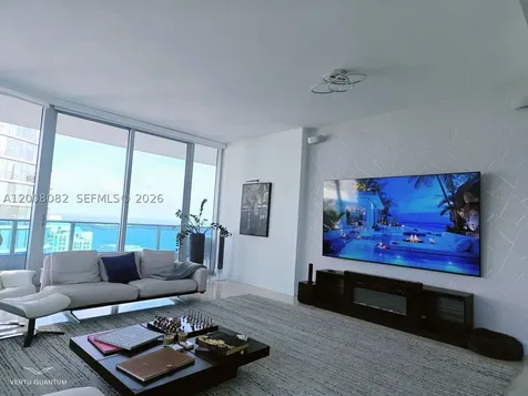 200 Biscayne Boulevard Way Miami FL 33131