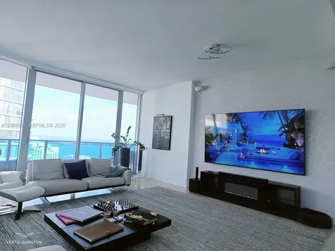 200 Biscayne Boulevard Way Miami FL 33131