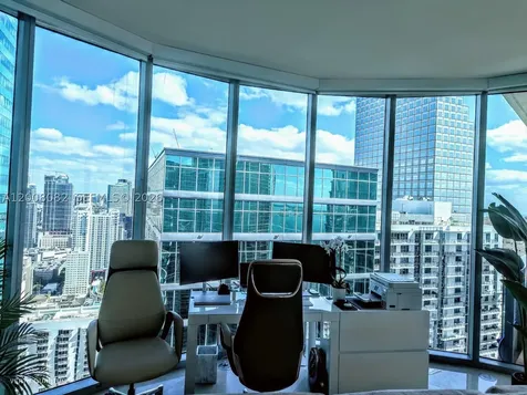 200 Biscayne Boulevard Way Miami FL 33131