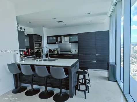 200 Biscayne Boulevard Way Miami FL 33131