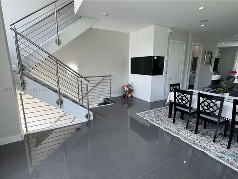 10331 NW 64th Lane Doral FL 33178